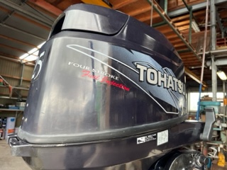 新艇中古艇販売