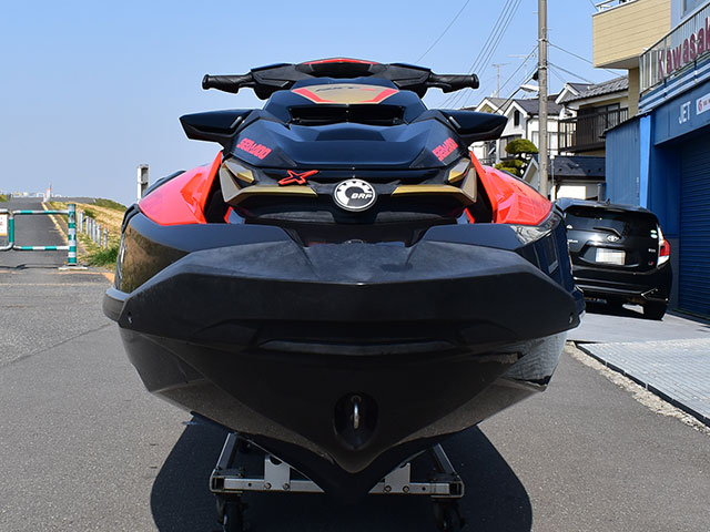 新艇中古艇販売