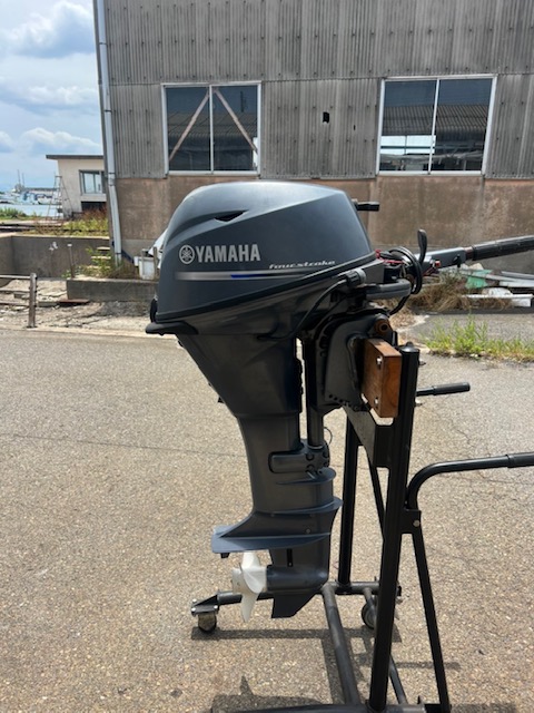 新艇中古艇販売