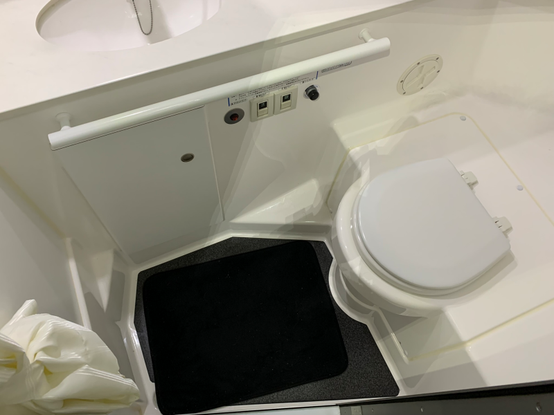 新艇中古艇販売