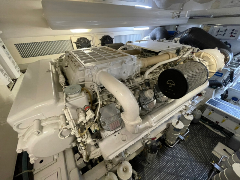 新艇中古艇販売