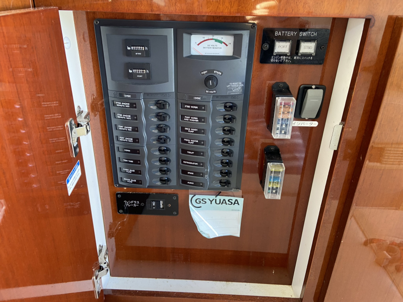 新艇中古艇販売