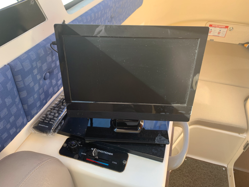 新艇中古艇販売