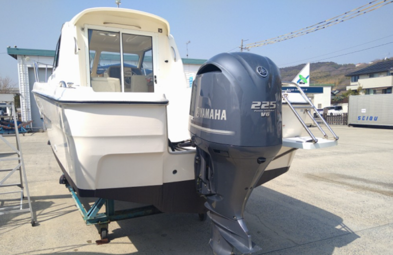 新艇中古艇販売