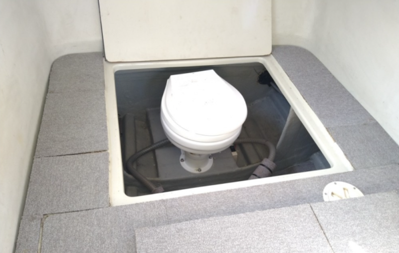 新艇中古艇販売