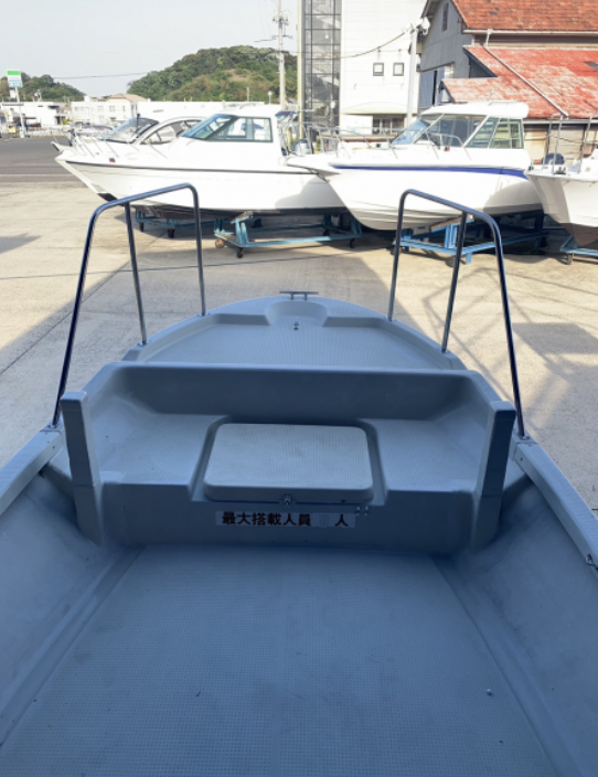 新艇中古艇販売