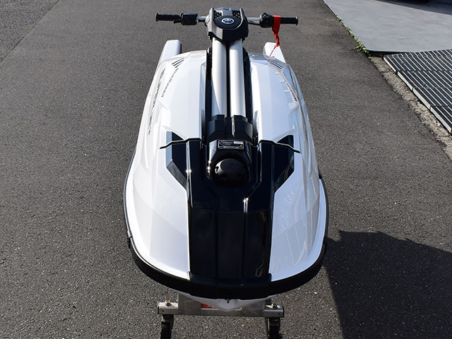 新艇中古艇販売