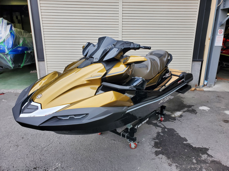 新艇中古艇販売