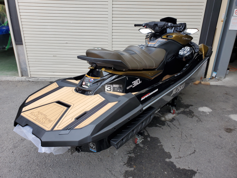 新艇中古艇販売