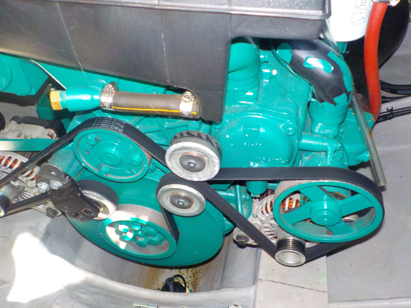 新艇中古艇販売