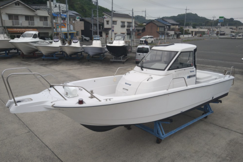 新艇中古艇販売
