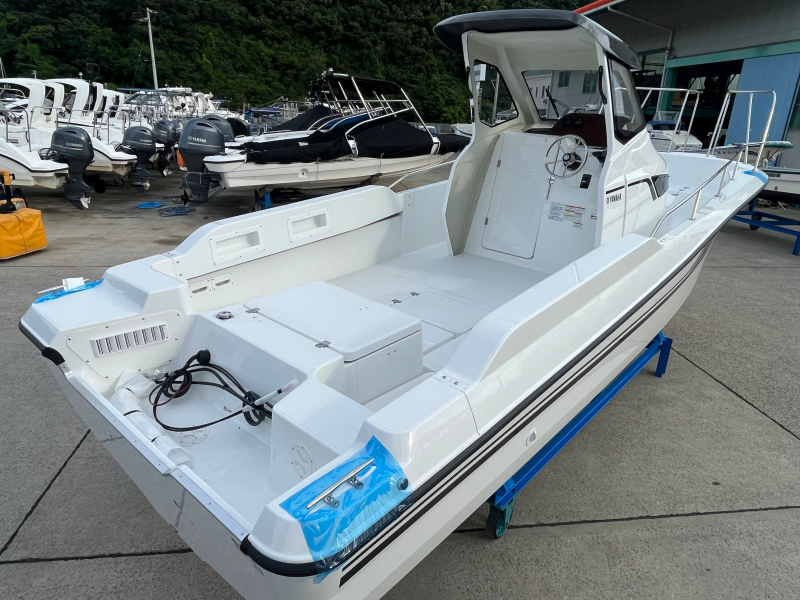 新艇中古艇販売
