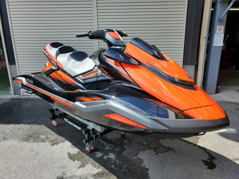 新艇中古艇販売