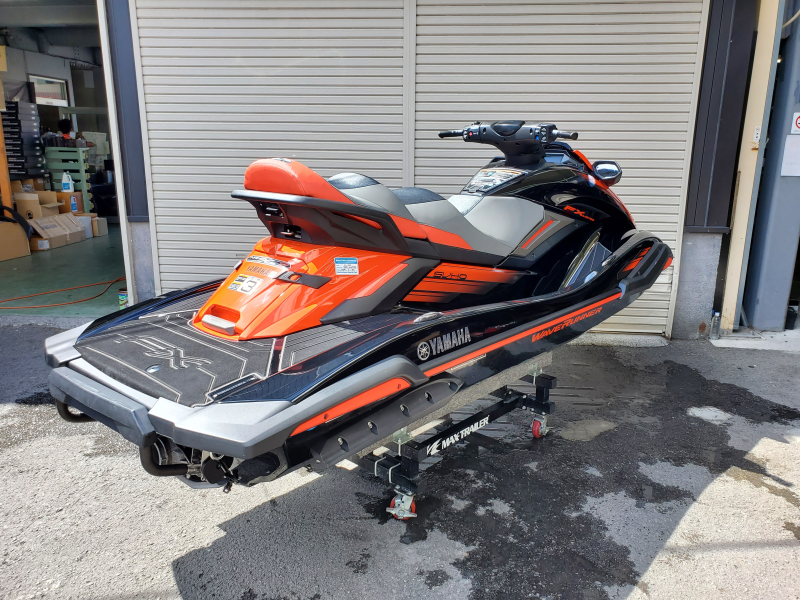 新艇中古艇販売