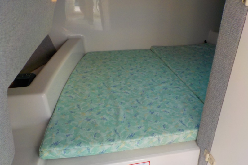 新艇中古艇販売