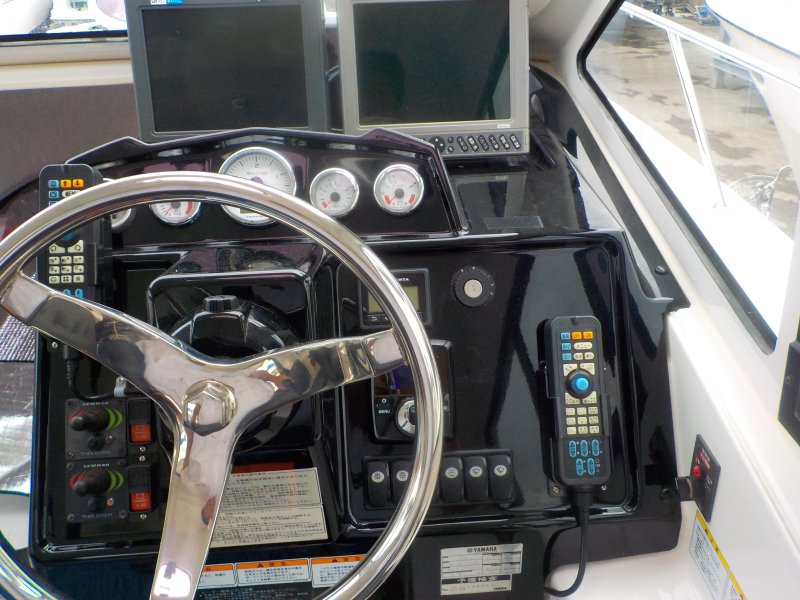 新艇中古艇販売