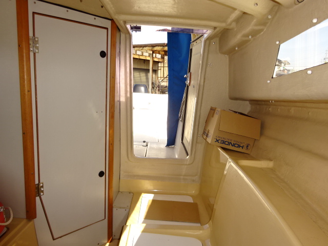 新艇中古艇販売