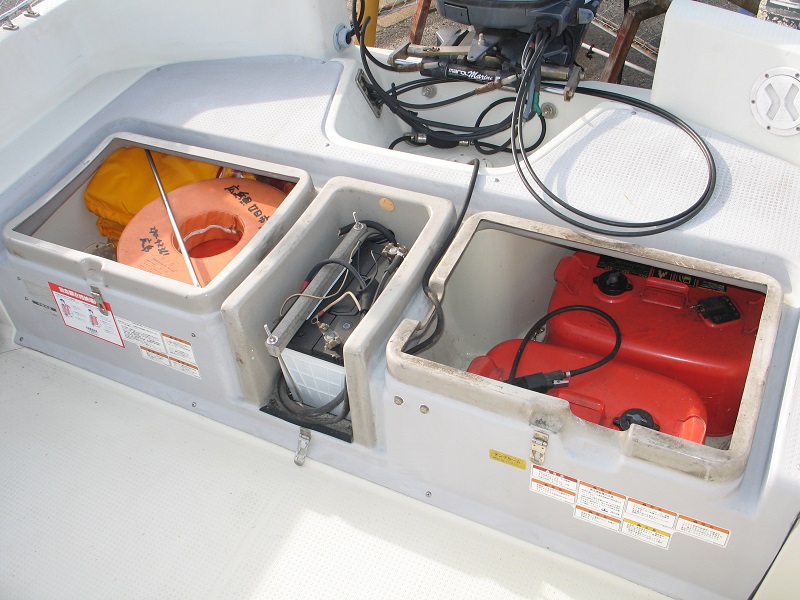 新艇中古艇販売