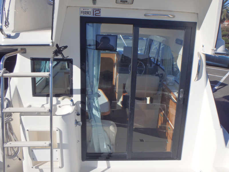 新艇中古艇販売