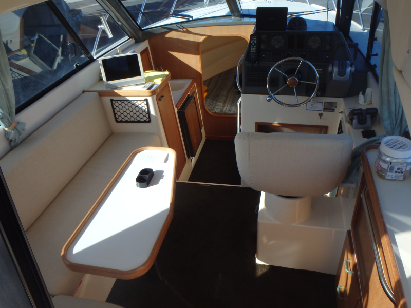 新艇中古艇販売