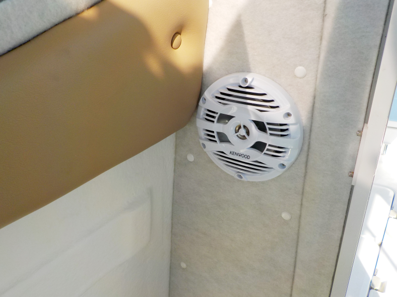 新艇中古艇販売