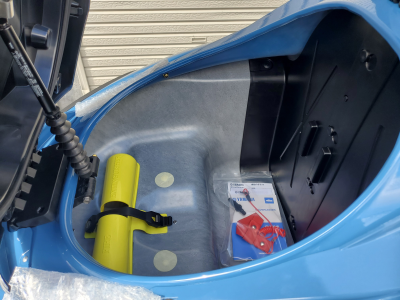 新艇中古艇販売