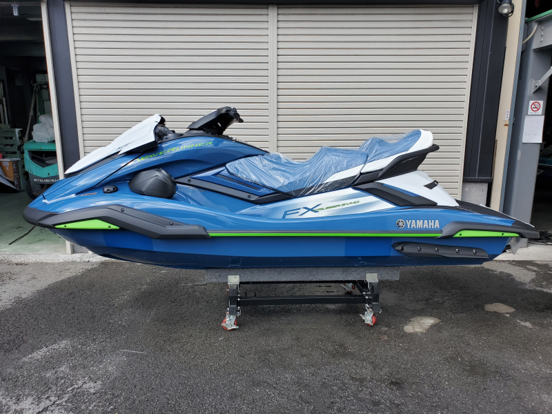 新艇中古艇販売