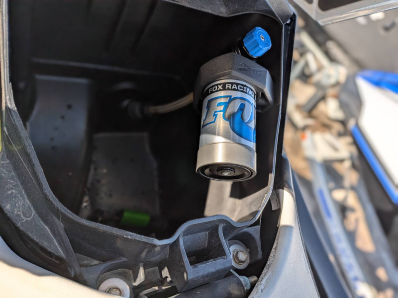 新艇中古艇販売