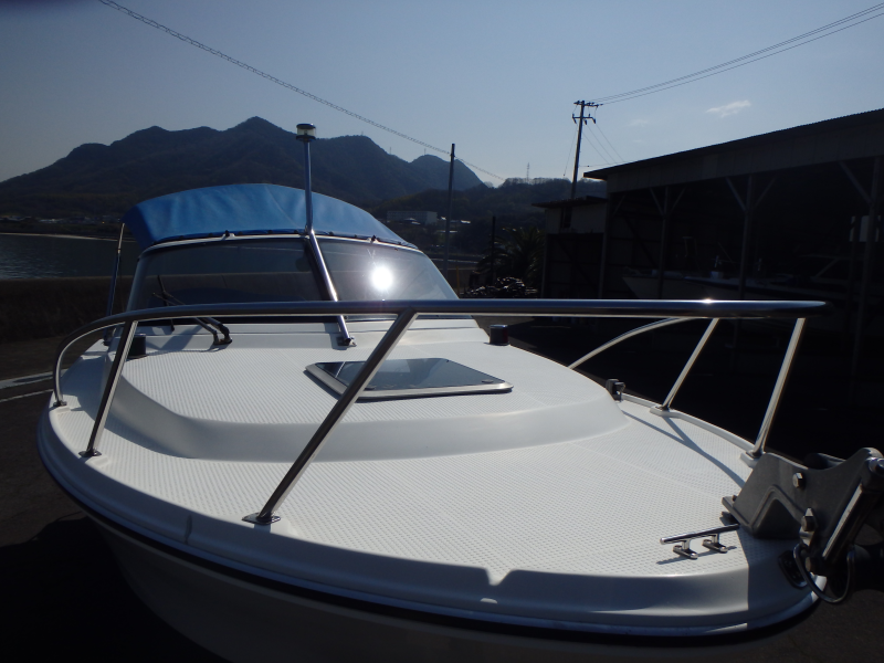 新艇中古艇販売