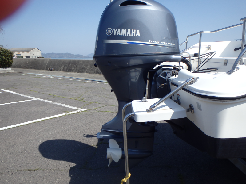 新艇中古艇販売