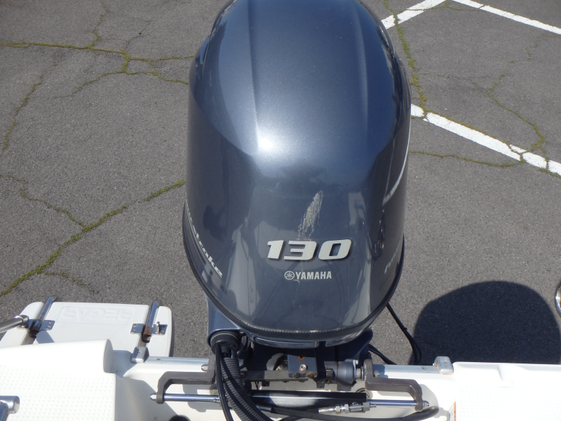 新艇中古艇販売