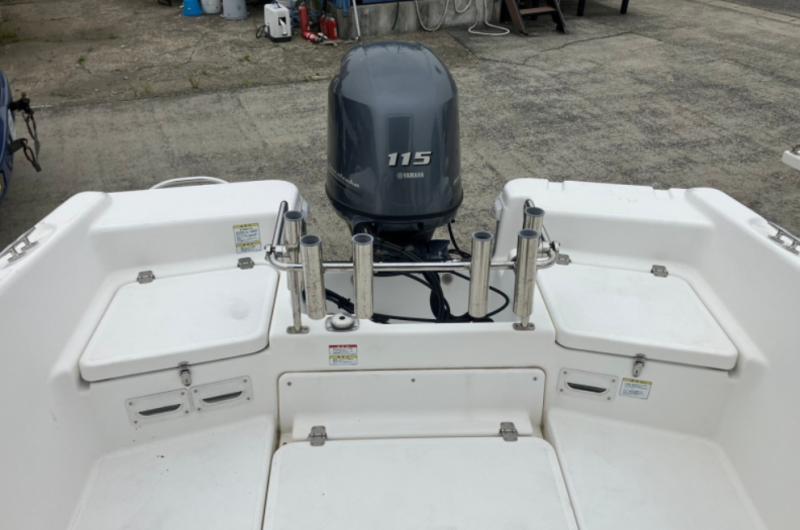 新艇中古艇販売