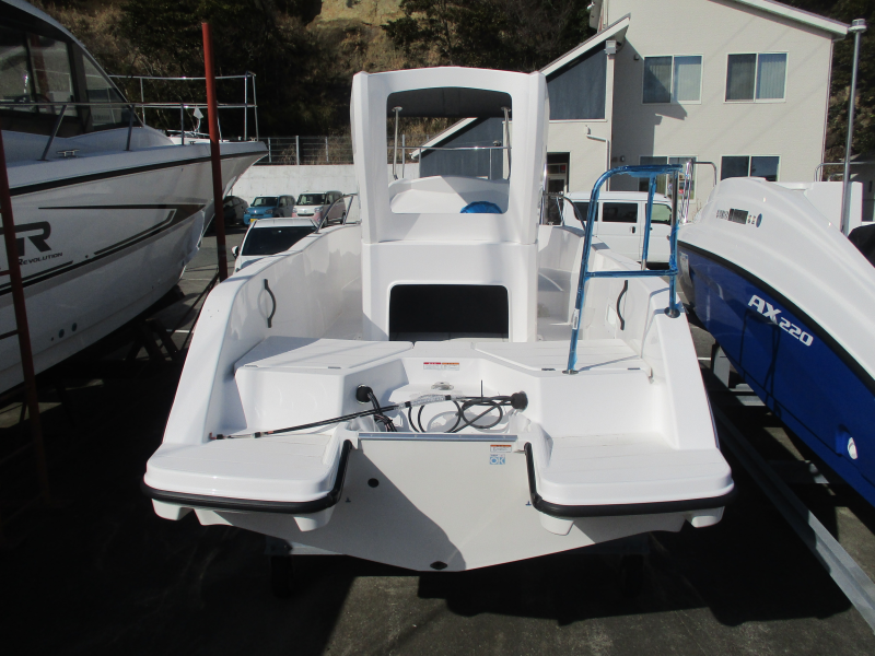 新艇中古艇販売