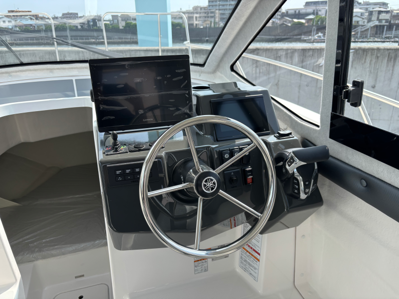 新艇中古艇販売