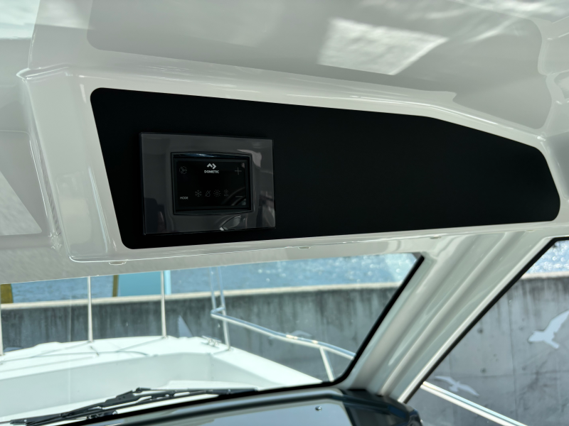 新艇中古艇販売