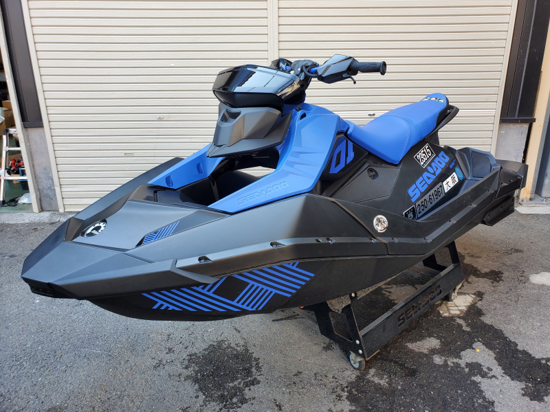 新艇中古艇販売