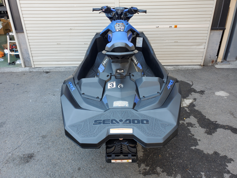 新艇中古艇販売