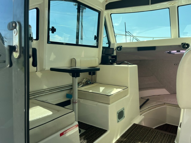 新艇中古艇販売