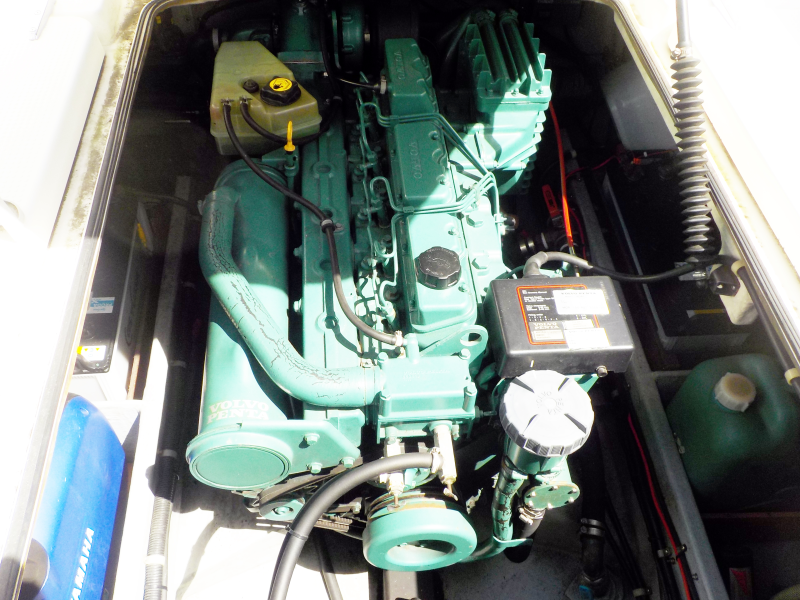 新艇中古艇販売