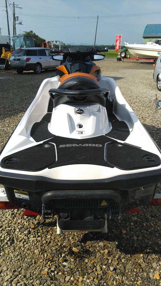 新艇中古艇販売