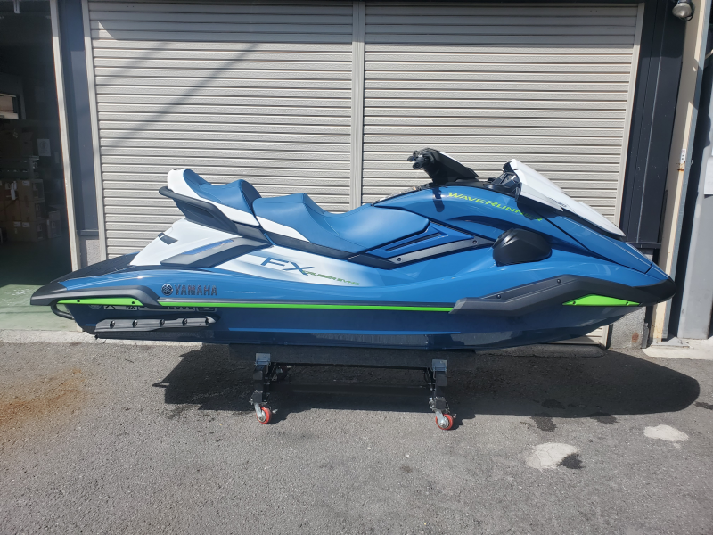 新艇中古艇販売