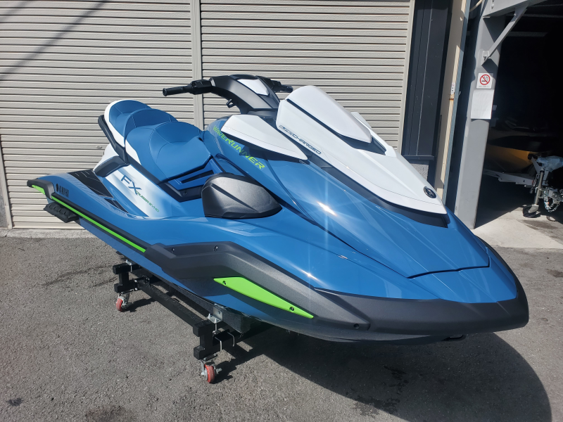 新艇中古艇販売