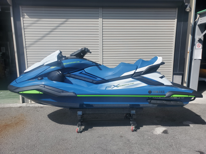新艇中古艇販売