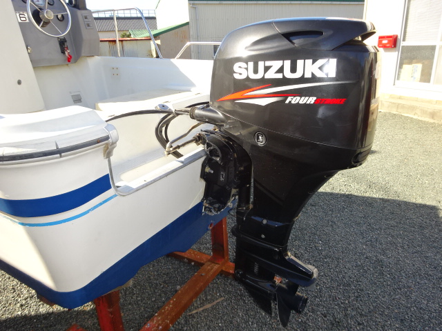 新艇中古艇販売