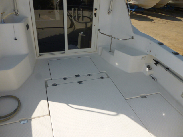 新艇中古艇販売