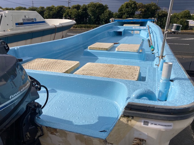 新艇中古艇販売