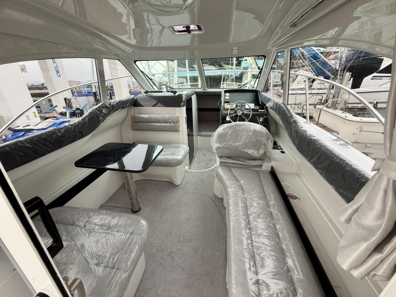 新艇中古艇販売