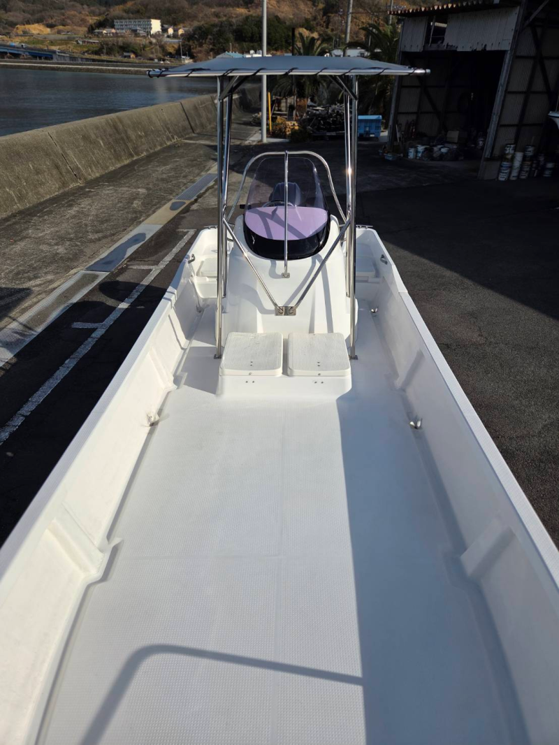 新艇中古艇販売