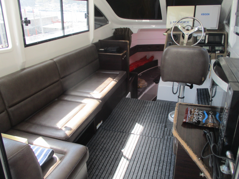 新艇中古艇販売