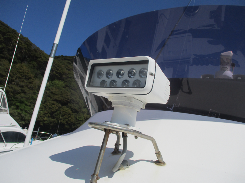 新艇中古艇販売